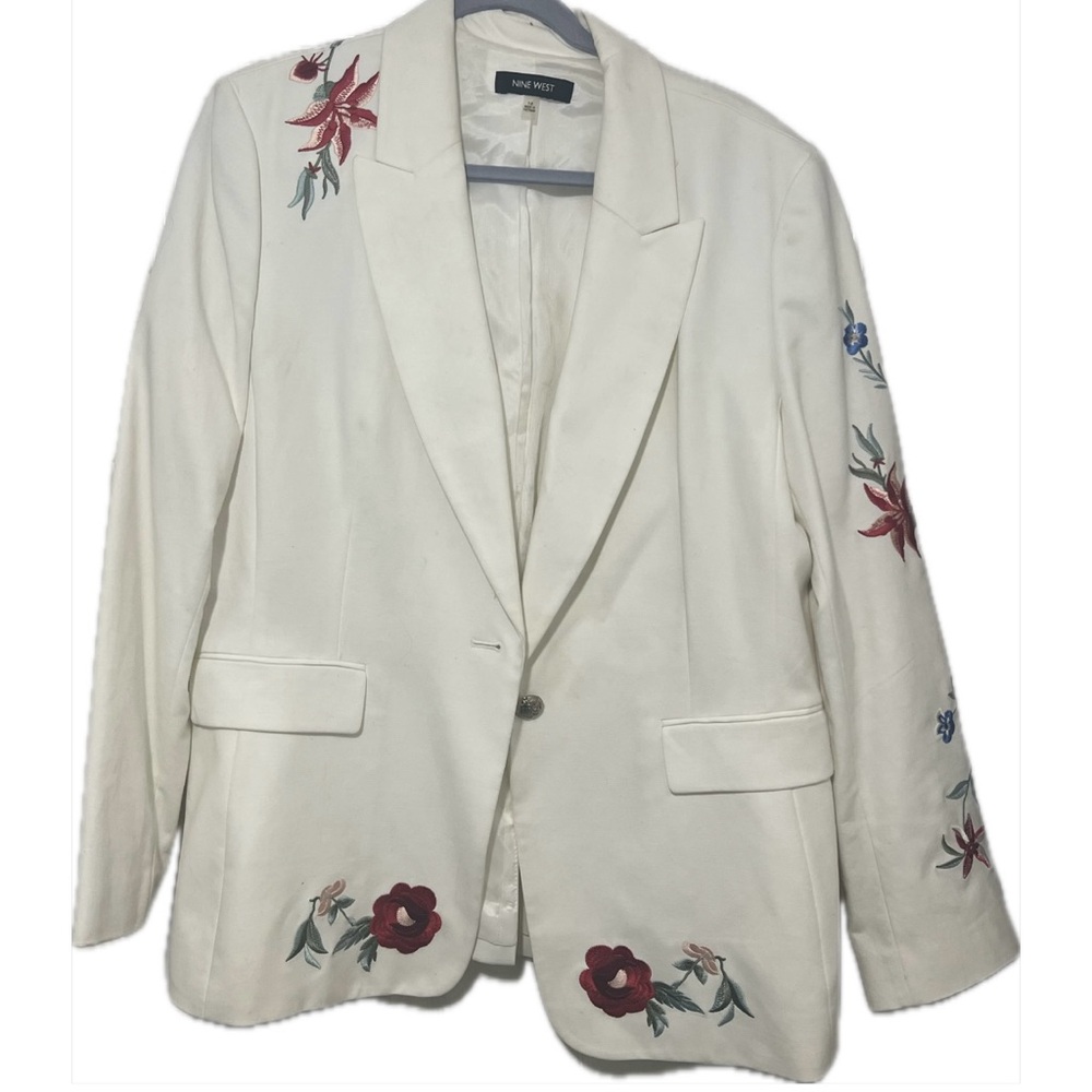 Jacket with embroidery
